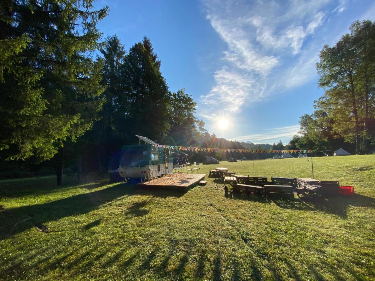 ECO River Camp Radovljica Exterior foto